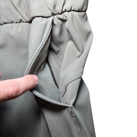 Lululemon Keep Moving Crop 23" - Grey Sage - Picture 4 of 9